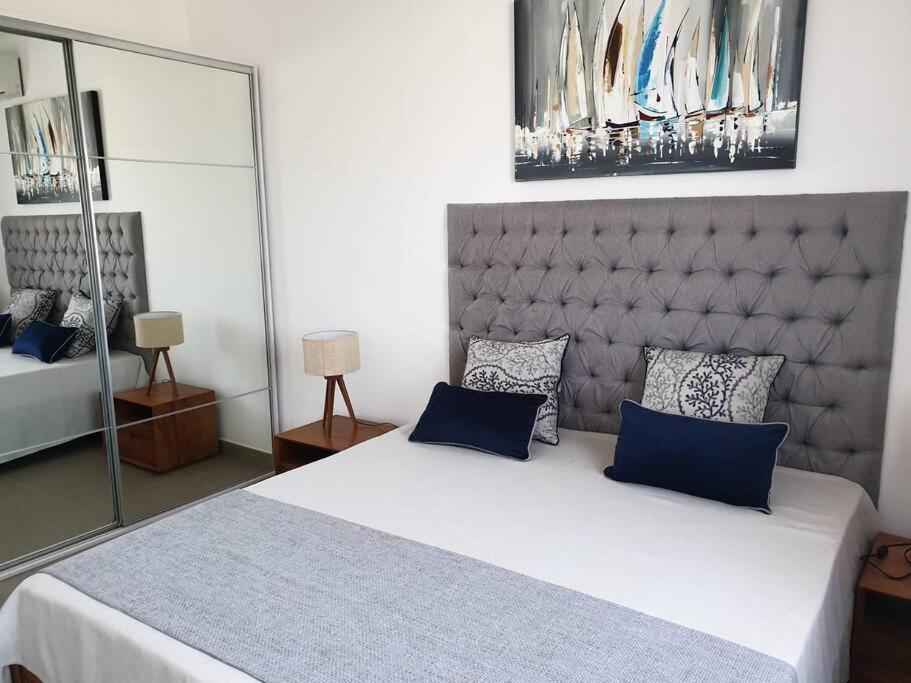 Penthouse Vue Sur Mer 200M2 Pereybere Beach Eksteriør bilde